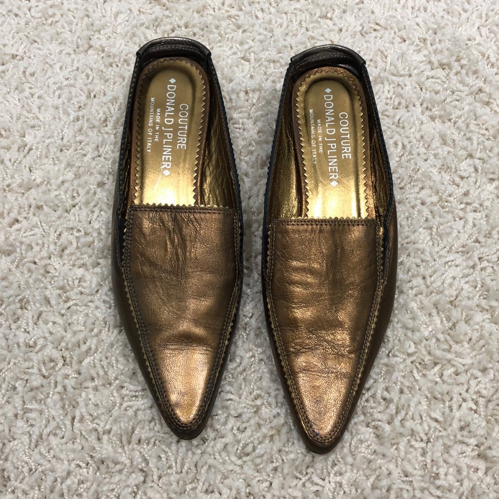 SIGNED Donald Pliner Mules